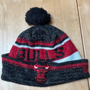 New Era Hardwood Classics Chicago Bulls Pom Pom Winter Hat
